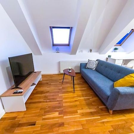 Bucharest Central D Apartment Buitenkant foto
