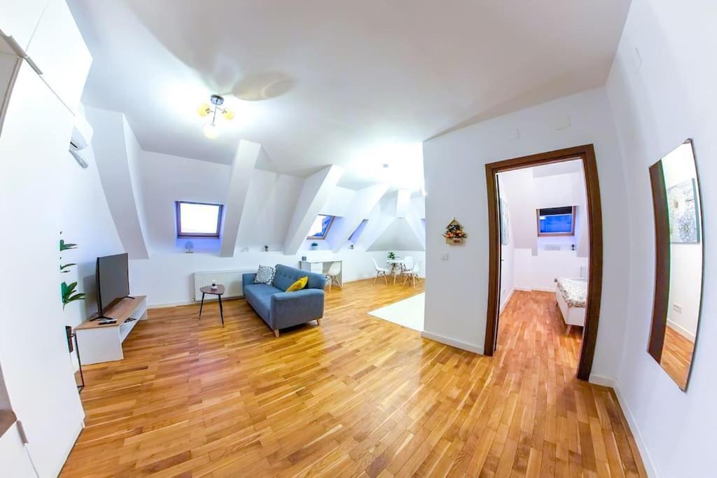 Bucharest Central D Apartment Buitenkant foto