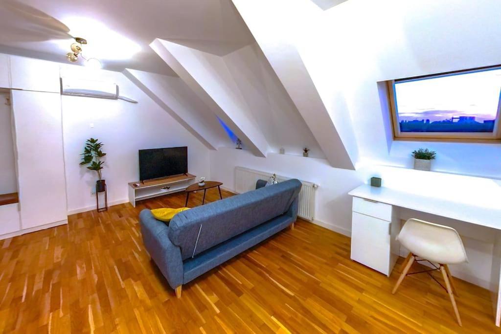 Bucharest Central D Apartment Buitenkant foto