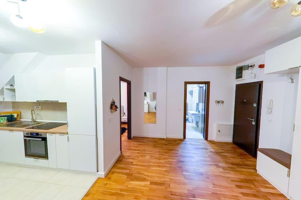 Bucharest Central D Apartment Buitenkant foto