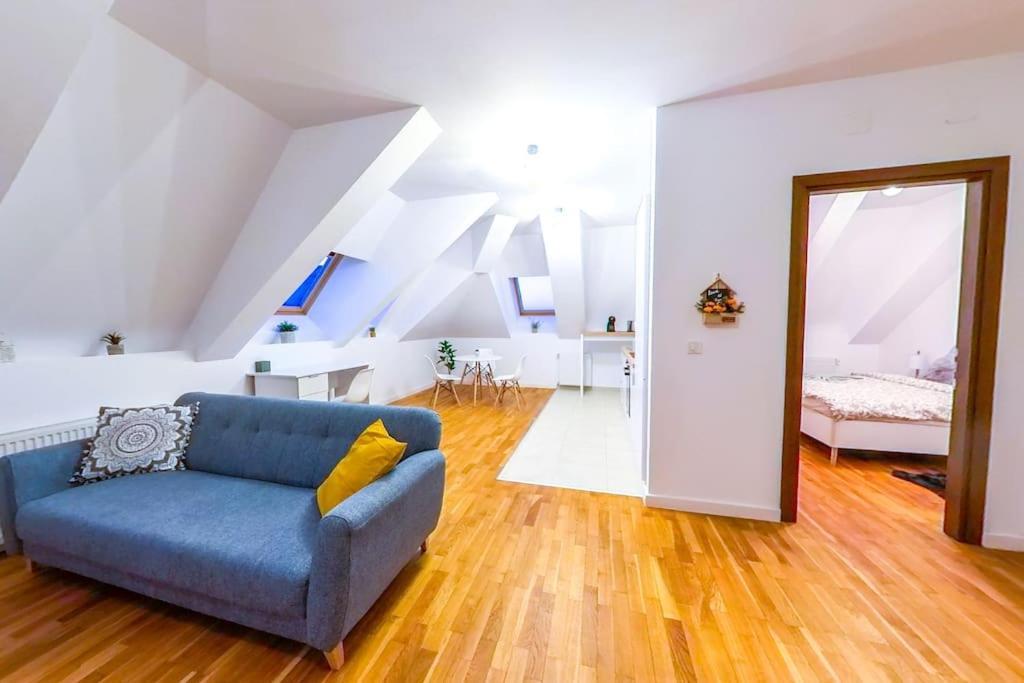 Bucharest Central D Apartment Buitenkant foto
